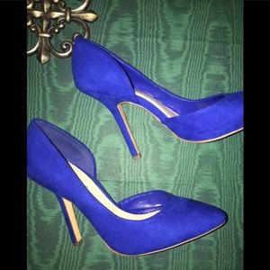 Blue Jessica Simpson beautiful royal blue pumps
